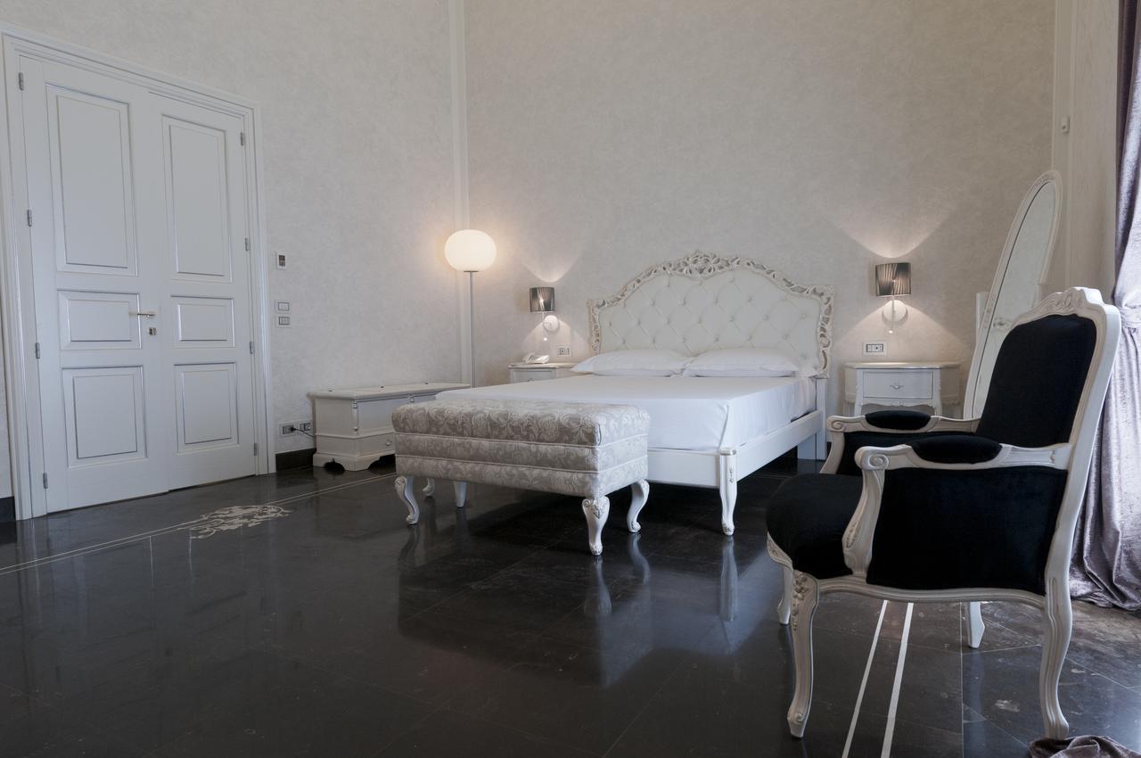 فندق Palazzo Favacchio - Patane شيكلي المظهر الخارجي الصورة